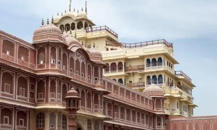 Private Departure Transfer: Hotel to Jaipur International Airport