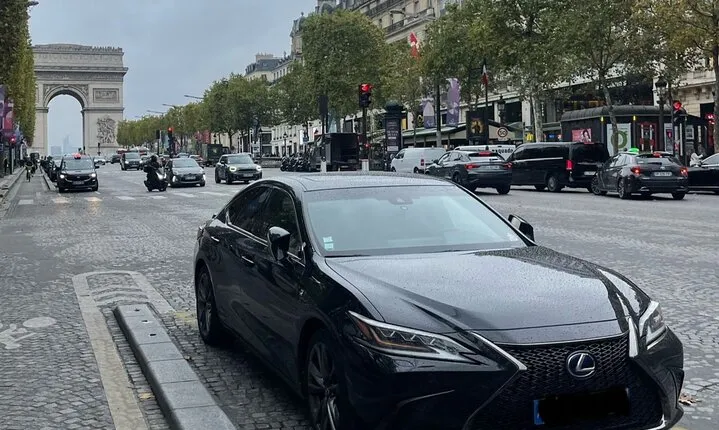 Private Transfer for charles de Gaulle Airport to Hotel 