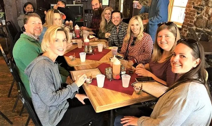 Southern Flavors Food, Pub Crawl, and History Walking Tour