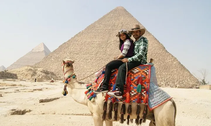 Private Day Tour to Giza Pyramids Sphinx Memphis Saqqara & Dahshur Pyramids