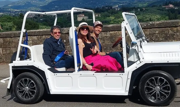 Florence Like a Local: Vintage Electric Car Tour for Small Groups