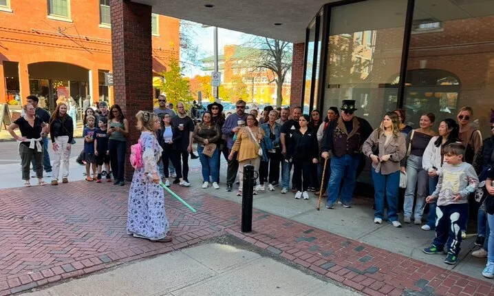The Ghost Walk. Tortured Souls of Salem and The Lady in Blue