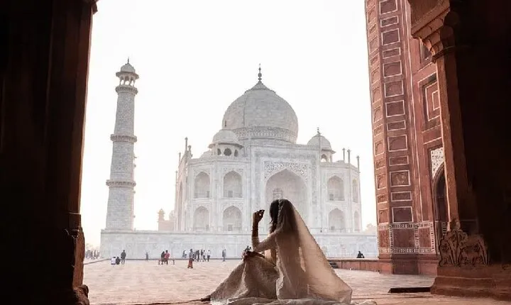 From Delhi: Private Taj Mahal, Agra Fort & Baby Taj Day Trip