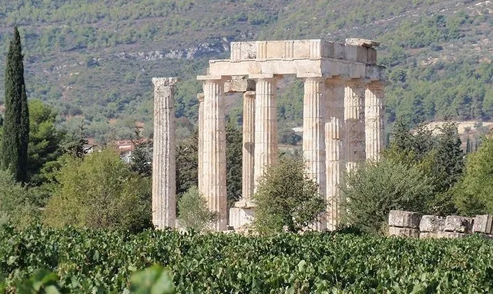 1. Wine Tour Nemea: The Lion of Nemea