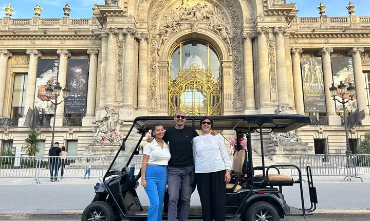 Private Golf Cart Tour: Paris Landmarks & Hidden Gems