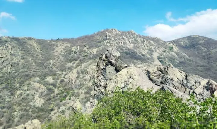 Private Hiking to the Halkata - The Ring