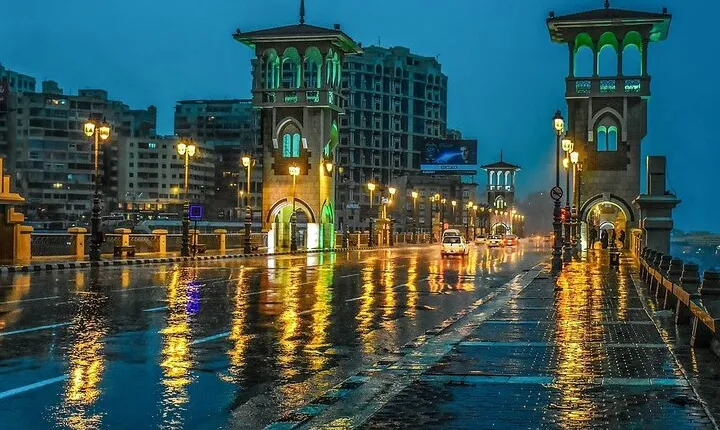Alexandria Free Walking Tours & Horse Carriage ride By Night
