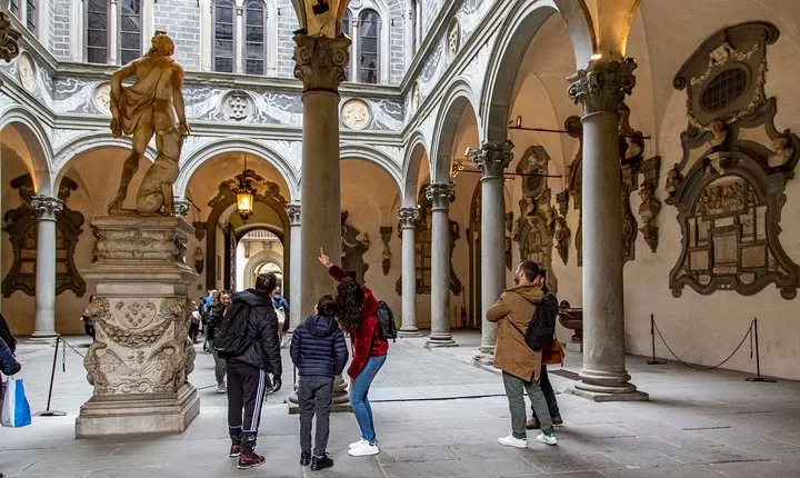 Best of Florence Full-Day Combo Tour including Uffizi & Accademia Galleries