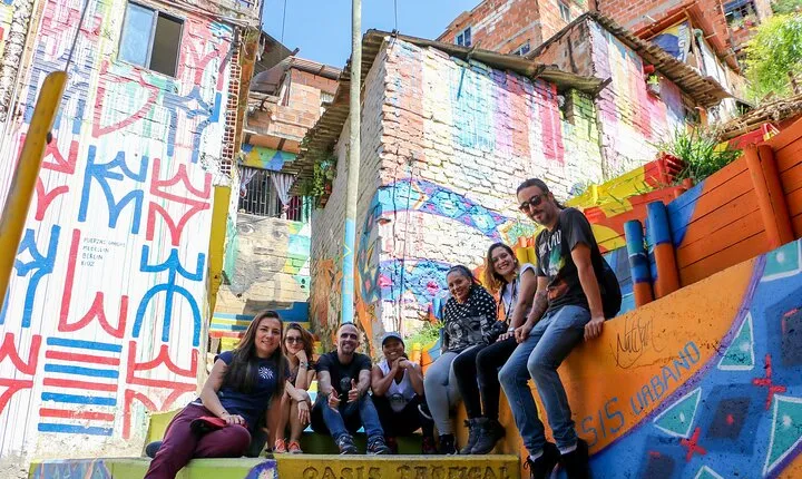 Moravia Blooming Tour in Medellín