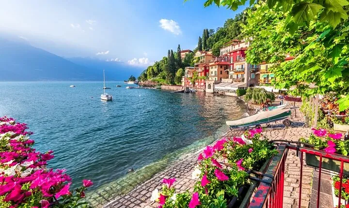 Full-Day Private Tour of Lake Como from Milan
