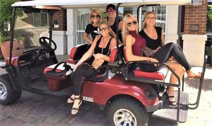 Downtown Nashville Shopping Tour by Golf Cart