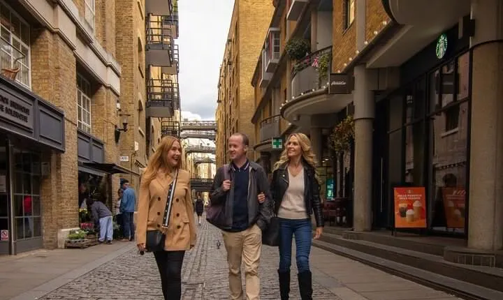 London Private Tour with a Local Guide, Kickstart your Trip: Customised