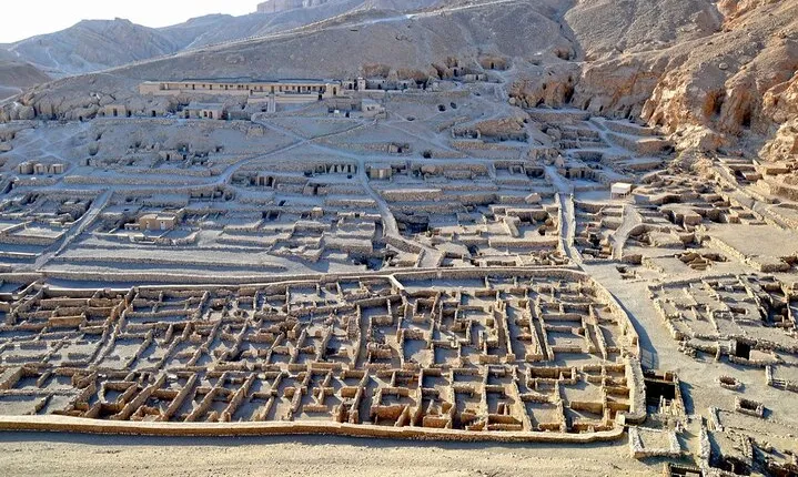 Unveiling Private Nefertari and King Tut's Tombs 