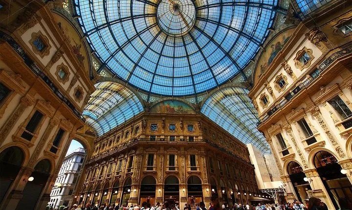 Discovering Milan Walking Tour