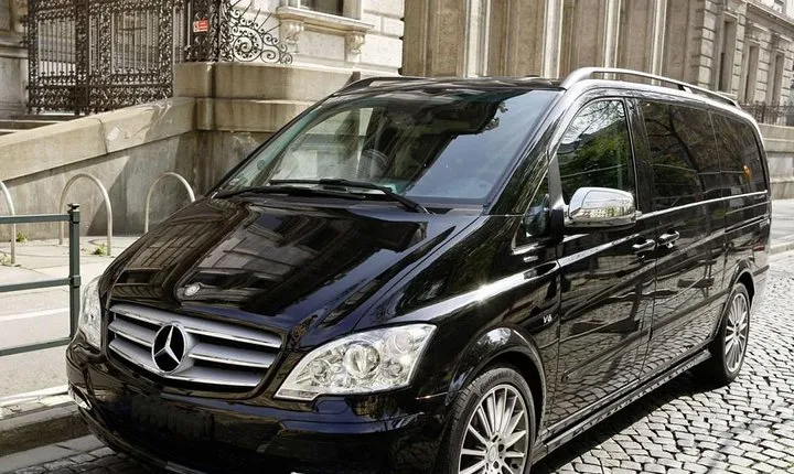 Private Departure Transfer from City Center to Istanbul Airport