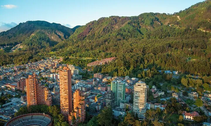 Hire Photographer, Professional Photo Shoot - Bogota