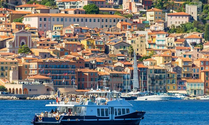 Mediterranean Coastal Sightseeing Cruise from Nice