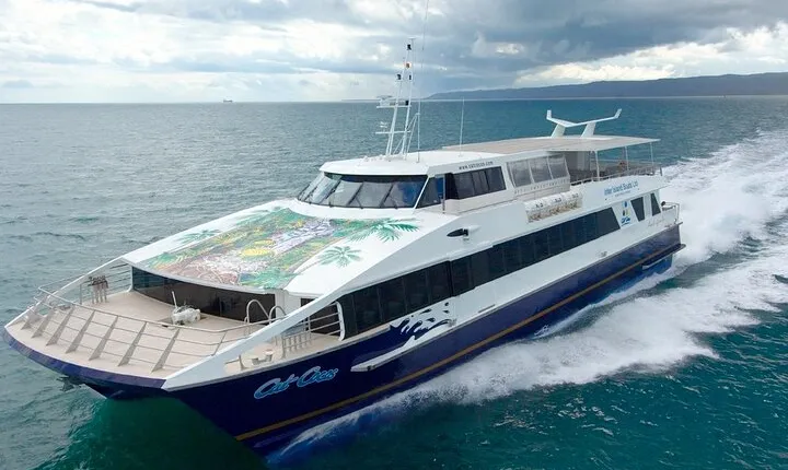 Cat Cocos: Praslin Island to Mahe Island Fast Ferry
