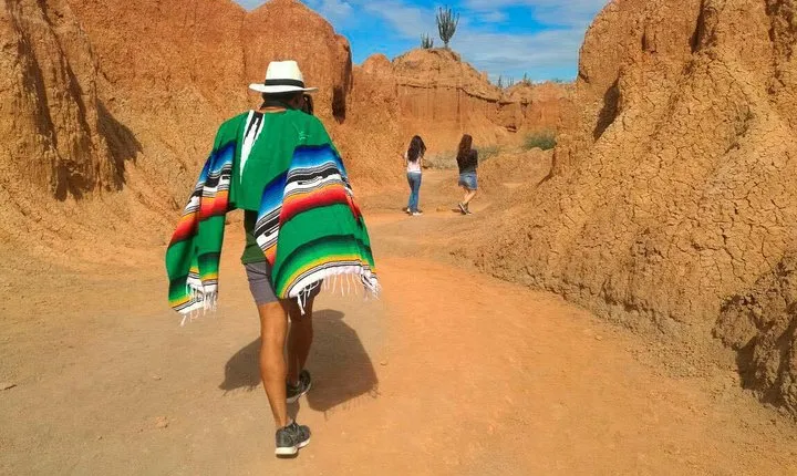 Discover the Tatacoa Desert with a Local