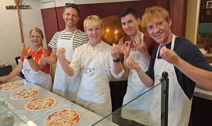 Cooking Class in the Heart of Rome: Pizza and Tiramisu Making
