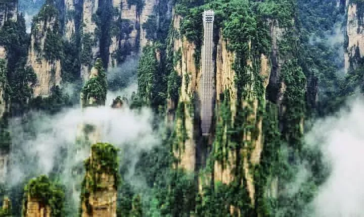 6-Day Private Tour from Beijing to Zhangjiajie and Fenghuang