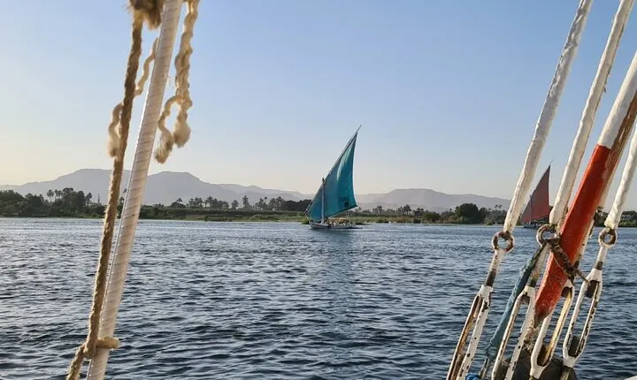 Amazing Sunset sailing by Felucca in Luxor -2 Hours (Private)