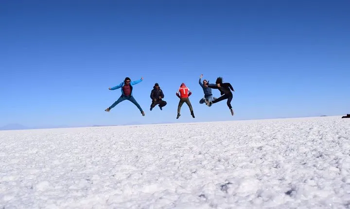 Salar De Uyuni 2 Days 1 Night. Spanish Driver/Guide. Volcan Tunupa Ruta.