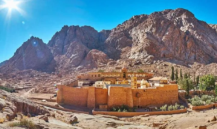 Mount Sinai Sunrise Hike & Monastery Visit & Lunch