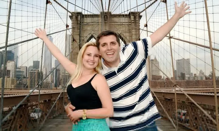 NYC Professional Photoshoot and Walking Tour with Private Guide