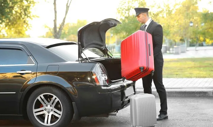 Private Transfer from London to Southampton Cruise Terminals