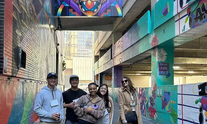 UPTOWN FUNK: 1 Hour Guided City Walking Tour in Charlotte