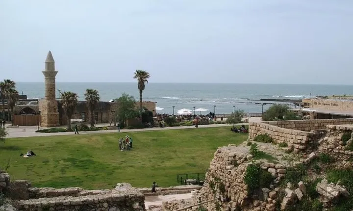 Caesarea and Haifa Private Tour from Tel Aviv
