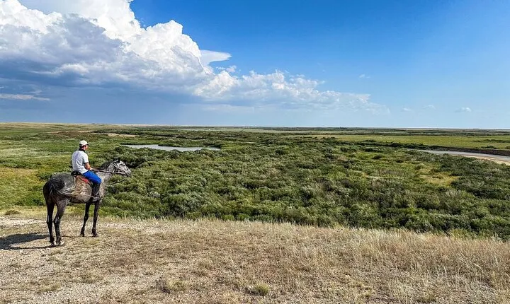 3-Day Horseback Adventure Through a Scenic Village Escape