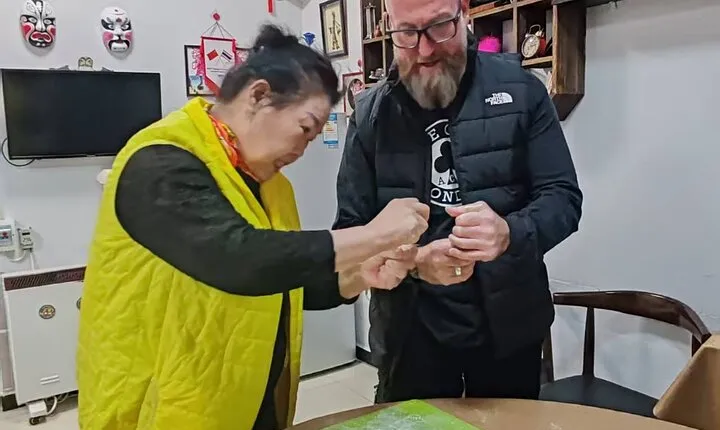 Cooking Class in Old Beijing Hutong with Lunch & Morning Market