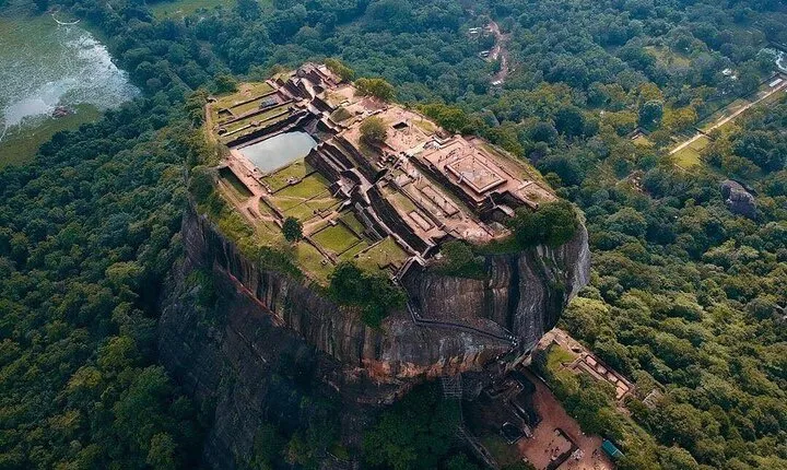 14 Days Tour in Sri Lanka - Fortnight Expedition with Luxury Hotels