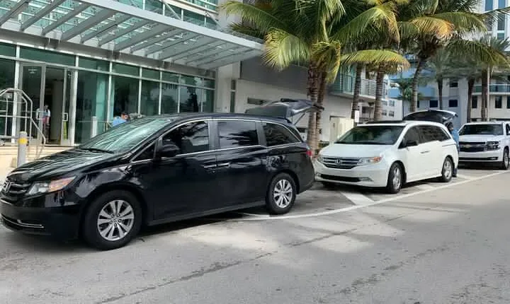 Private Transfer from Fort Lauderdale Airport (FLL) to Boca Raton