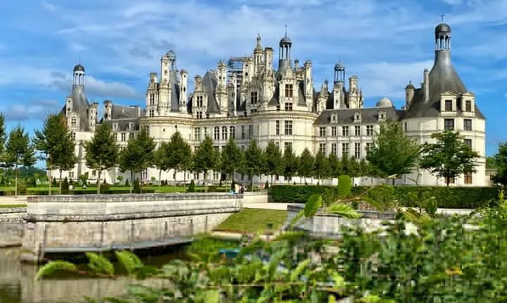 3-Day Private Normandy, Brittany, 3 Loire Castles Guided trip