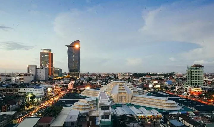 Private Half-Day Tour of Phnom Penh's Traditional Markets