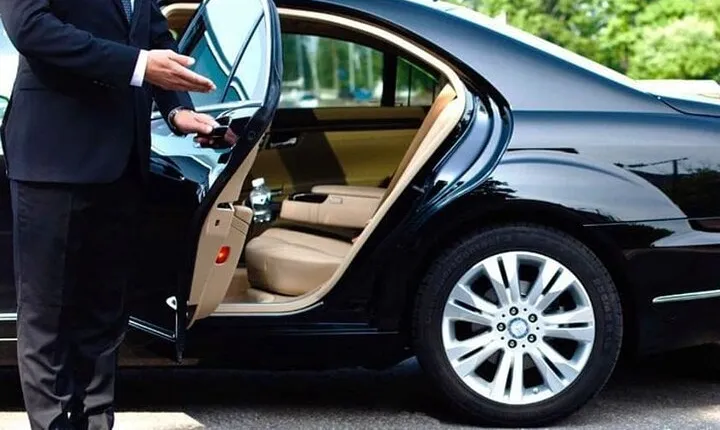 Transfer Florence to Rome & viceversa Private Luxury Car Transfer