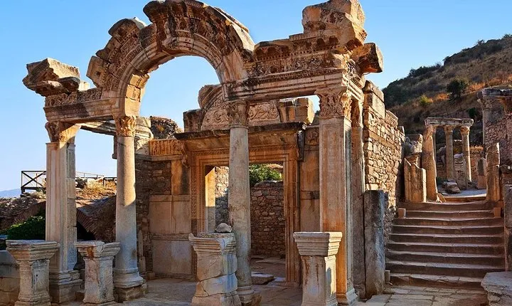 Shore Excursions : Half Day EphesusTour