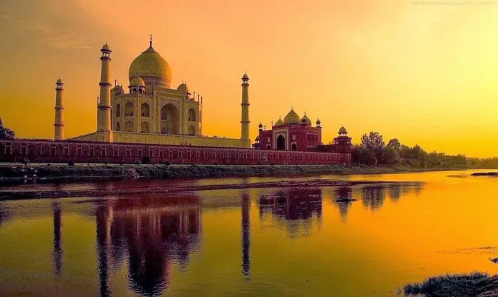 Sunrise Taj With Fatehpur Sikri & Abhaneri From Agra To Jaipur