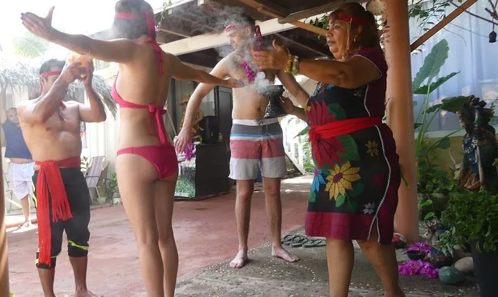 Alchemy of Acapulco: Healing Temazcal, Market with Lunch Journey