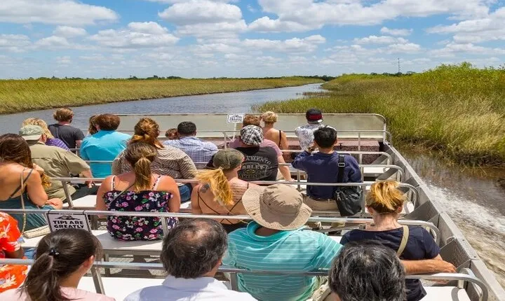 Everglades Express Small Group Tour from Miami with Airboat Ride