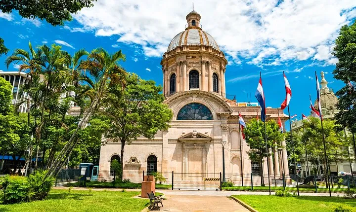 Asuncion : Custom Walking Tour with A Guide (Private Tour)