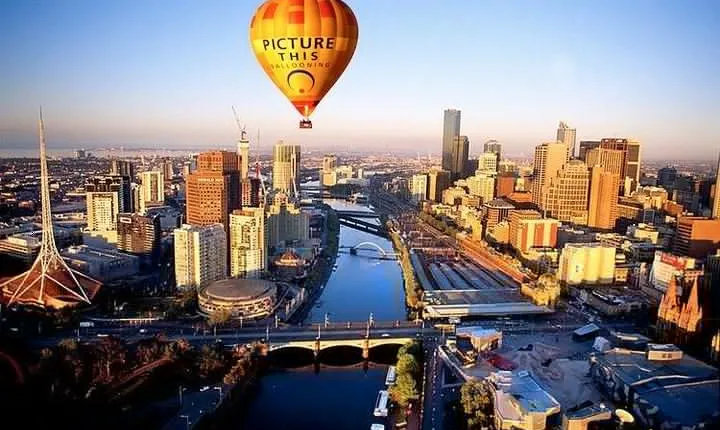 Melbourne sunrise balloon flight only