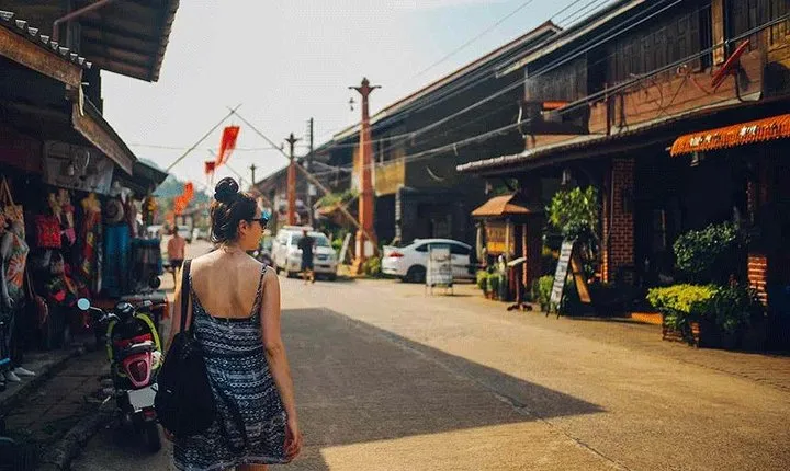 Lanta Old Town and Mangrove Forest Sightseeing Tour