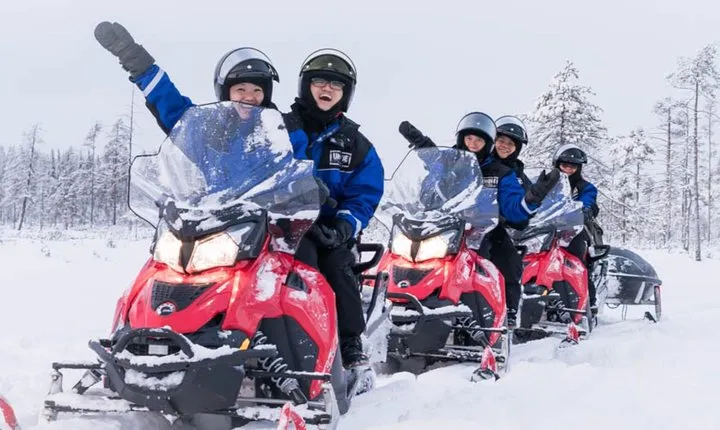 Arctic Circle Snowmobile Safari for Beginners in Rovaniemi