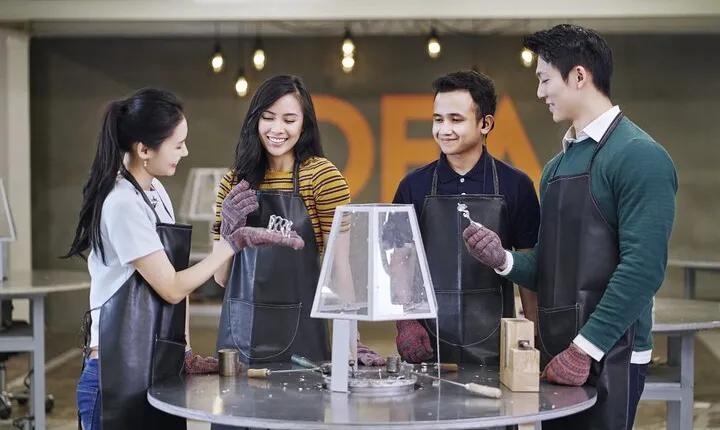 Malaysia: Royal Selangor Foundry Workshop & School of Hard Knock