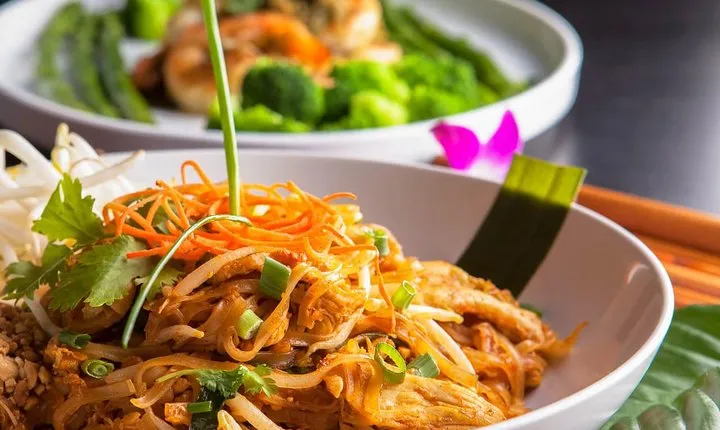Thai Cooking Class with Local Market Tour in Koh Samui