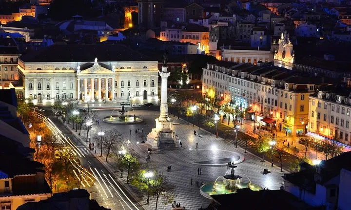 Private Night Tour - Lisbon Fado Tour